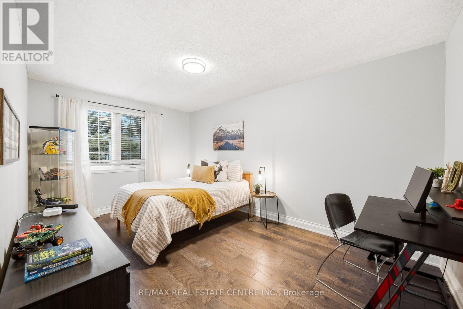 3277 Woodside Avenue, Burlington, Ontario  L7M 2R9 - Photo 35 - W13801902