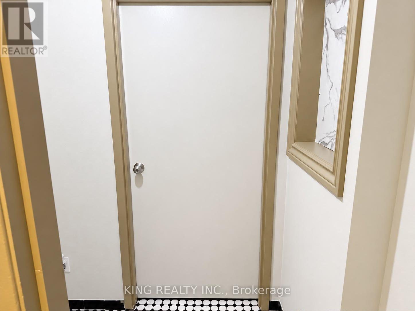 133 Jefferson Avenue, Toronto, Ontario  M6K 3E4 - Photo 29 - W13802054