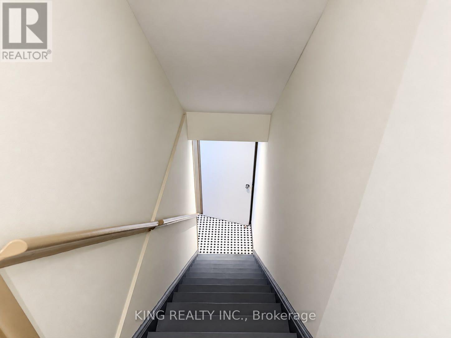 133 Jefferson Avenue, Toronto, Ontario  M6K 3E4 - Photo 27 - W13802054