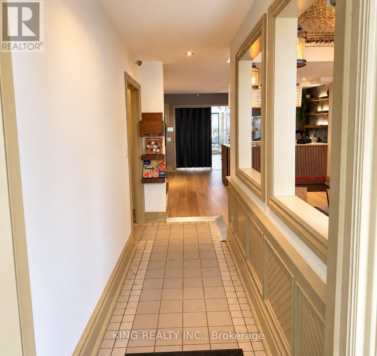 133 Jefferson Avenue, Toronto, Ontario  M6K 3E4 - Photo 5 - W13802054