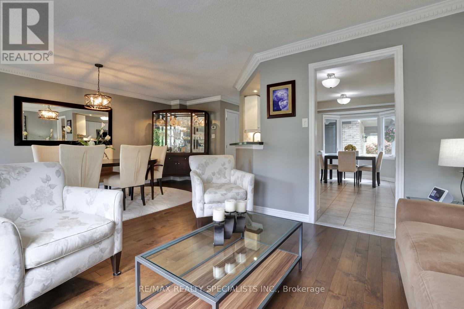2872 Galleon Crescent, Mississauga, Ontario  L5M 5V1 - Photo 9 - W13798572