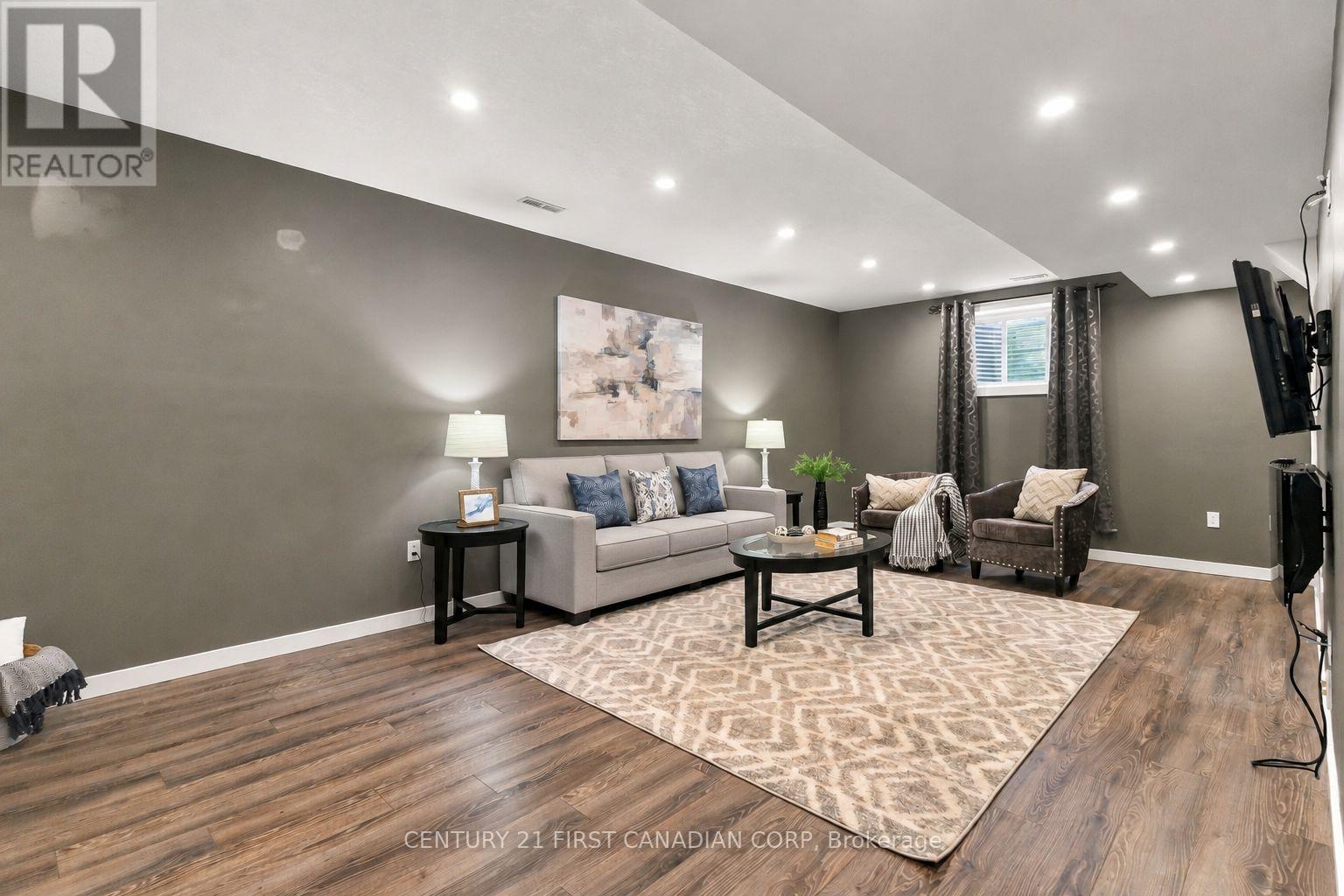12 Glenwood Street, St. Thomas, Ontario  N5R 0G9 - Photo 26 - X13802220