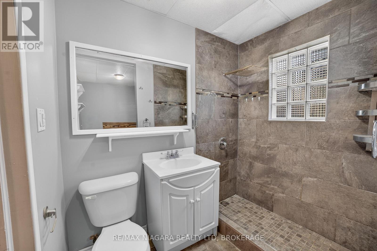 30 Shotwell Street, Welland, Ontario  L3C 1N8 - Photo 41 - X13546576