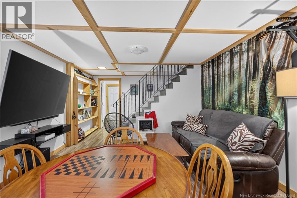 77 Highfield Road, Douglas, New Brunswick  E3G 7R1 - Photo 6 - NB148150