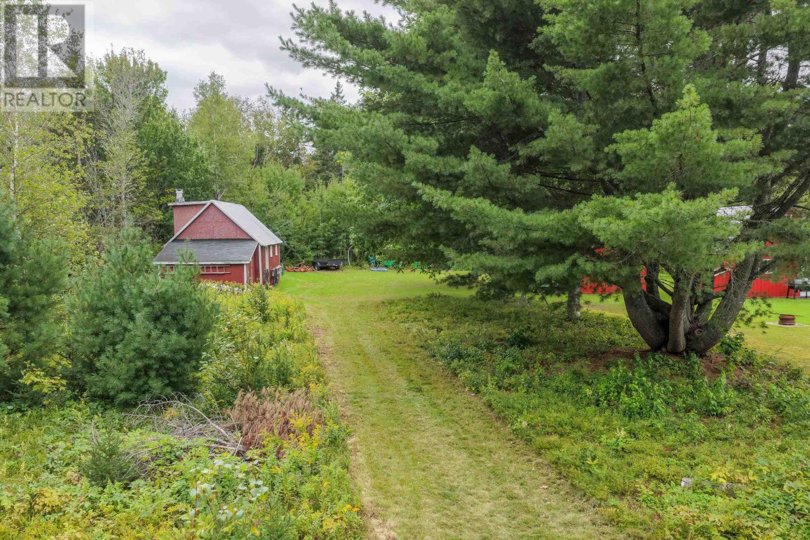 1323 Brooklyn Road photo 45