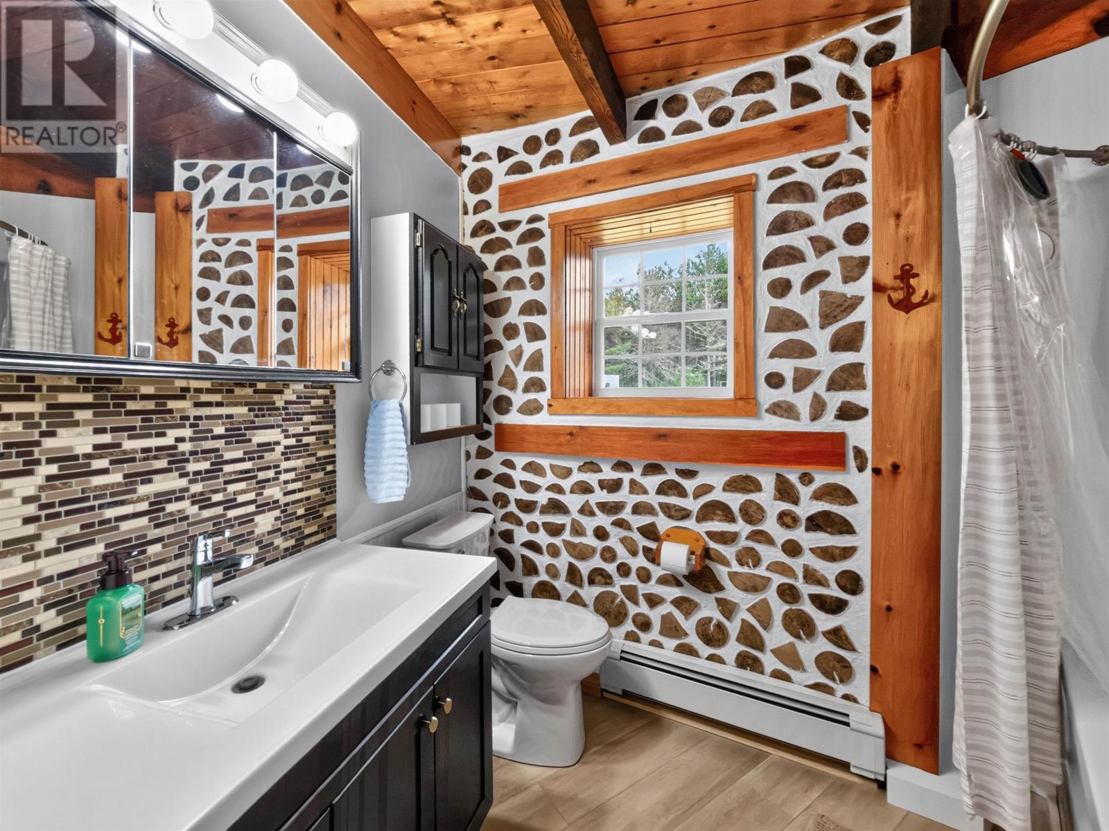 1323 Brooklyn Road photo 27