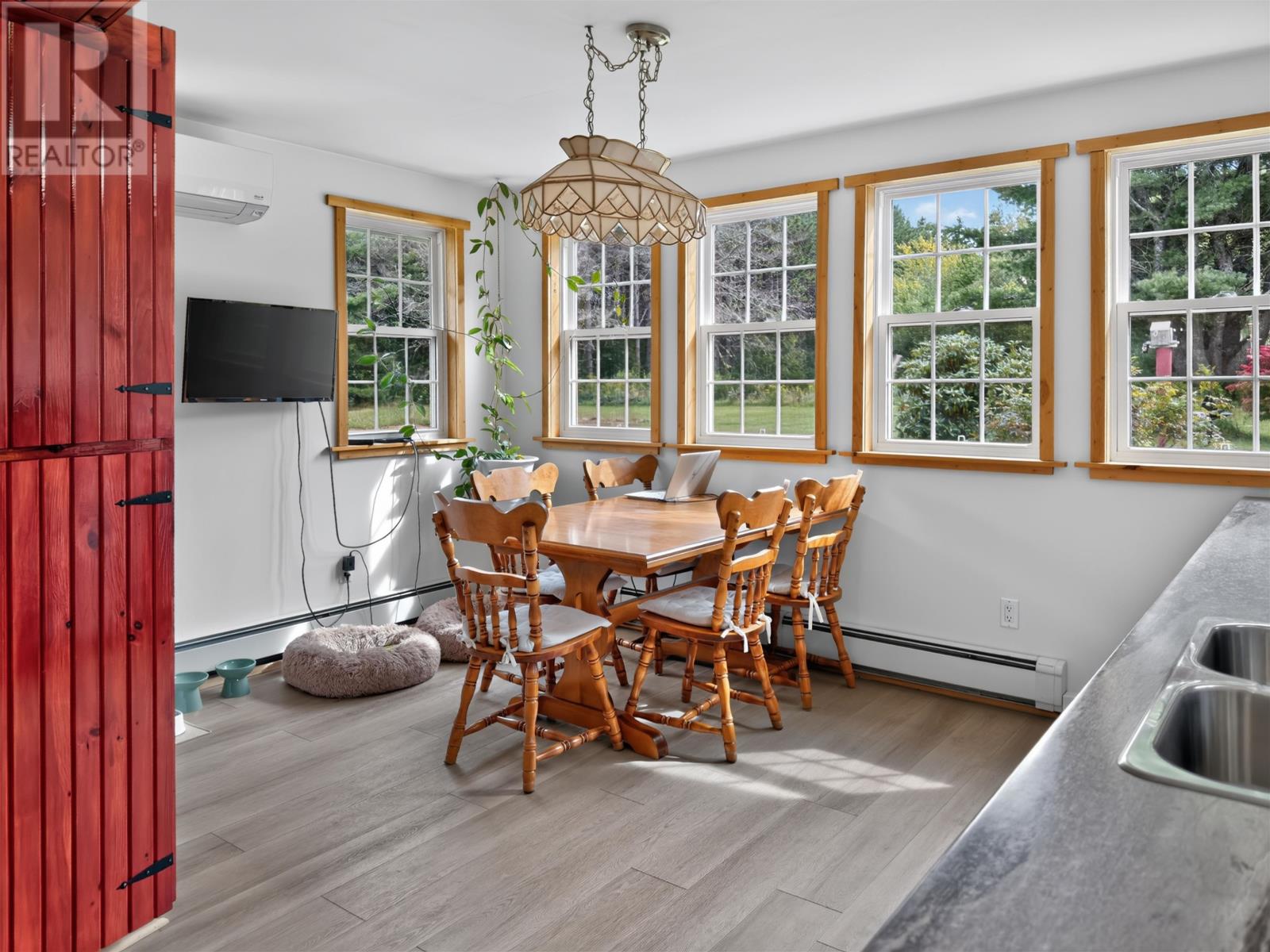 1323 Brooklyn Road photo 17