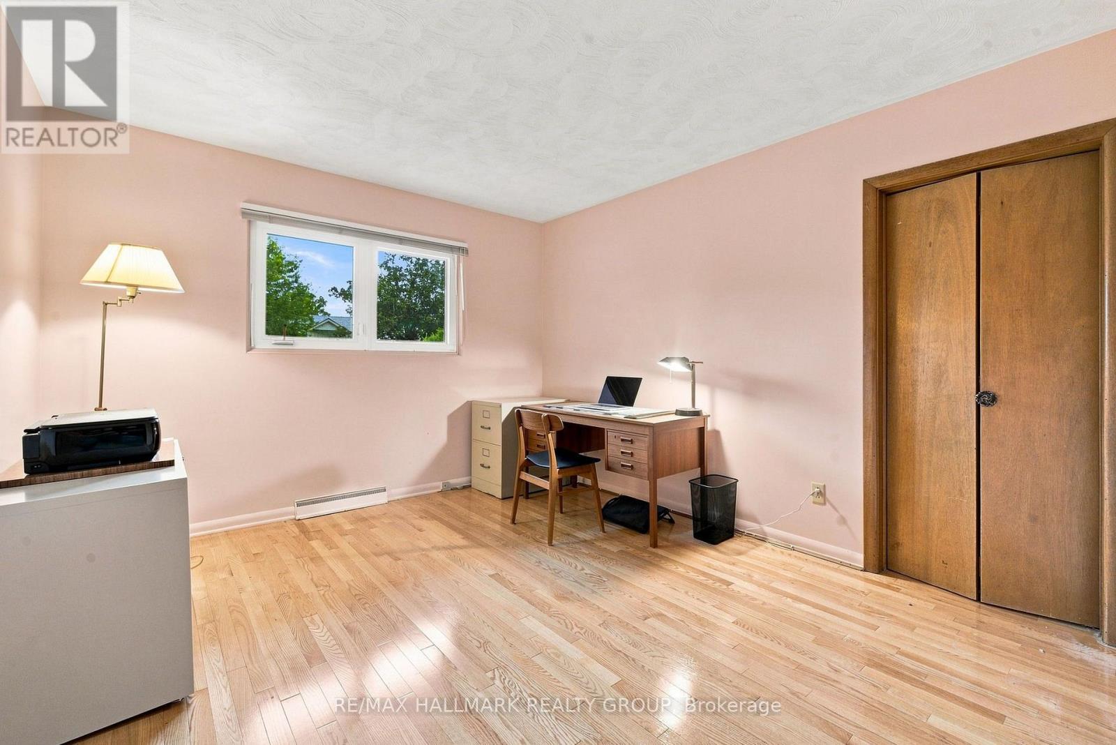 855 Mountainview Avenue, Ottawa, Ontario K2B 5G1 - Photo 27 - X13802106