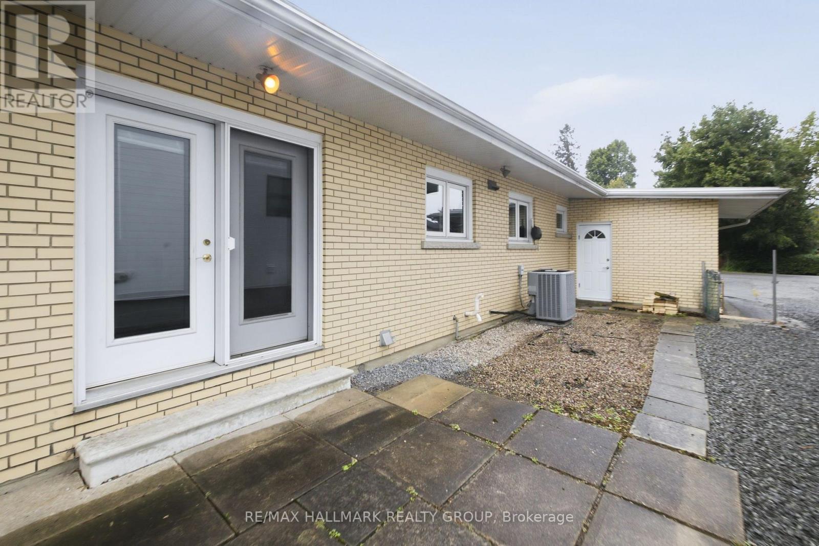 855 Mountainview Avenue, Ottawa, Ontario K2B 5G1 - Photo 34 - X13802106