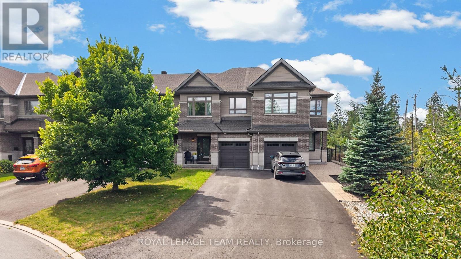154 WOODHURST CRESCENT, Ottawa, Ontario