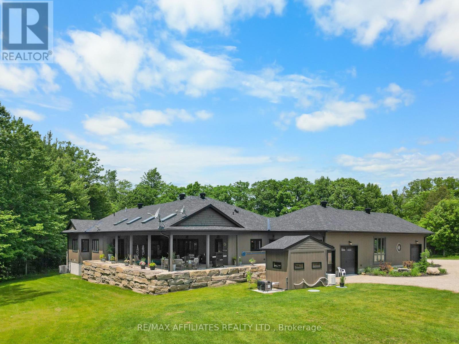 1155 Ebbs Bay Road, Carleton Place, Ontario K7C 0C5 - Photo 3 - X13802236
