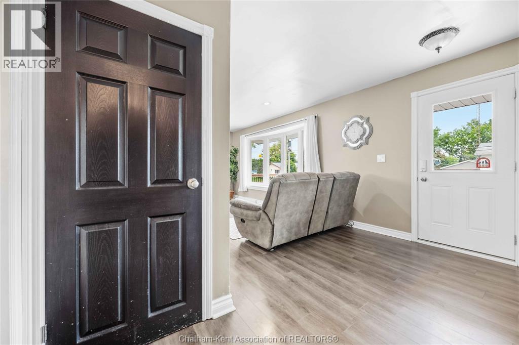 6 York Street, Lambton Shores, Ontario  N0N 1J0 - Photo 26 - 26023002