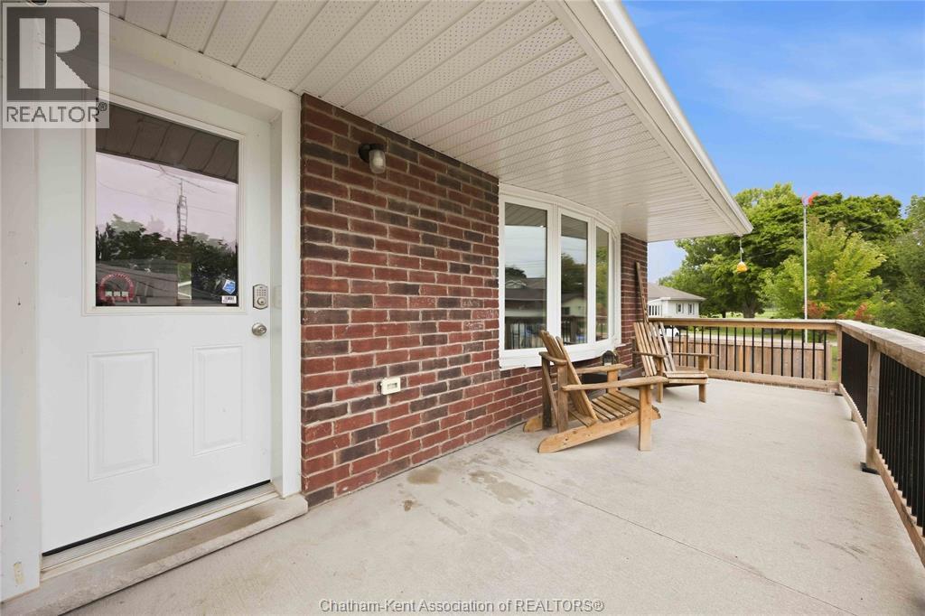 6 York Street, Lambton Shores, Ontario  N0N 1J0 - Photo 46 - 26023002