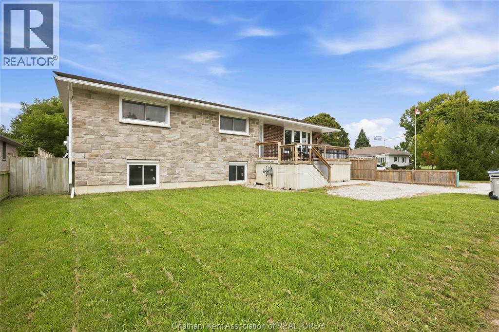 6 York Street, Lambton Shores, Ontario  N0N 1J0 - Photo 48 - 26023002