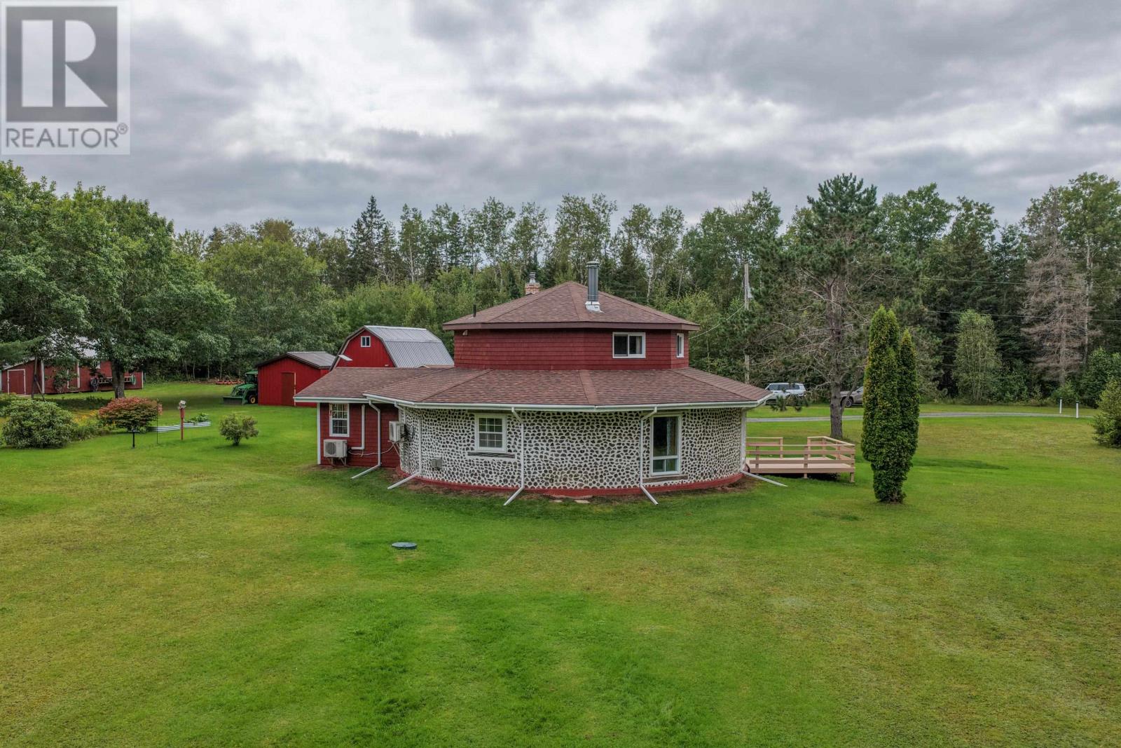 1323 Brooklyn Road photo 5