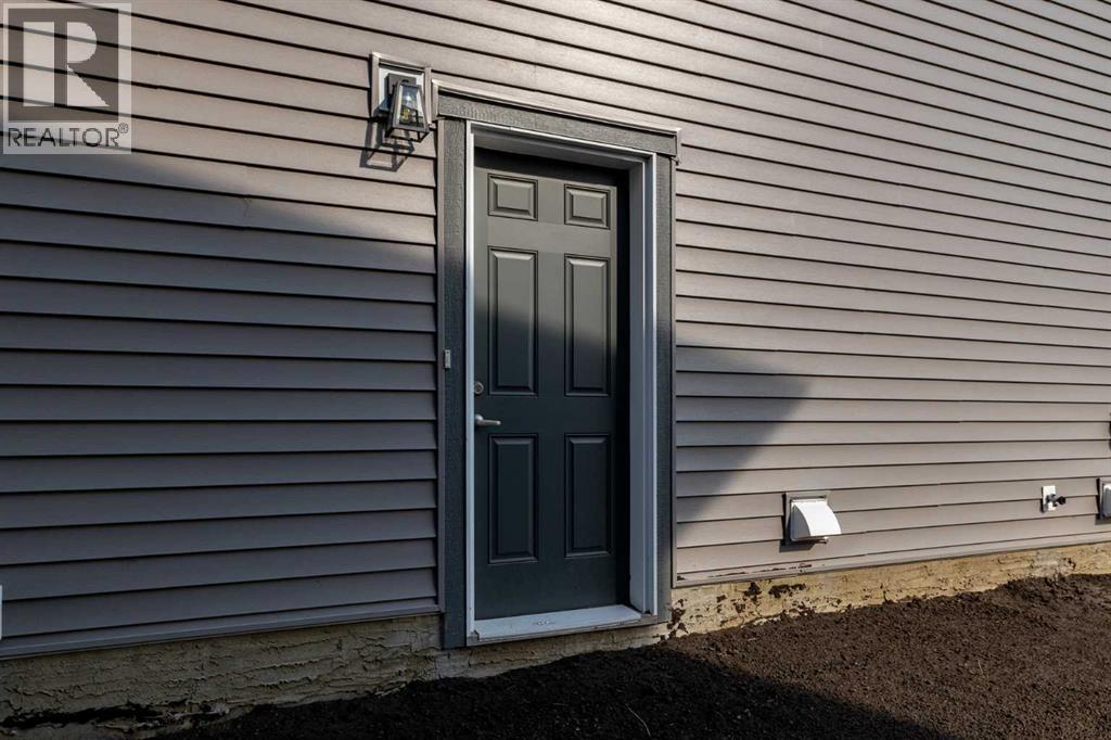 304 Edgefield Close, Strathmore, Alberta  T1P 2H9 - Photo 2 - A2296293