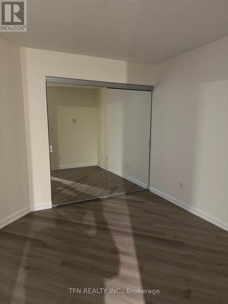 111 Elizabeth Street, Toronto, Ontario  M5G 1P7 - Photo 6 - C13802188