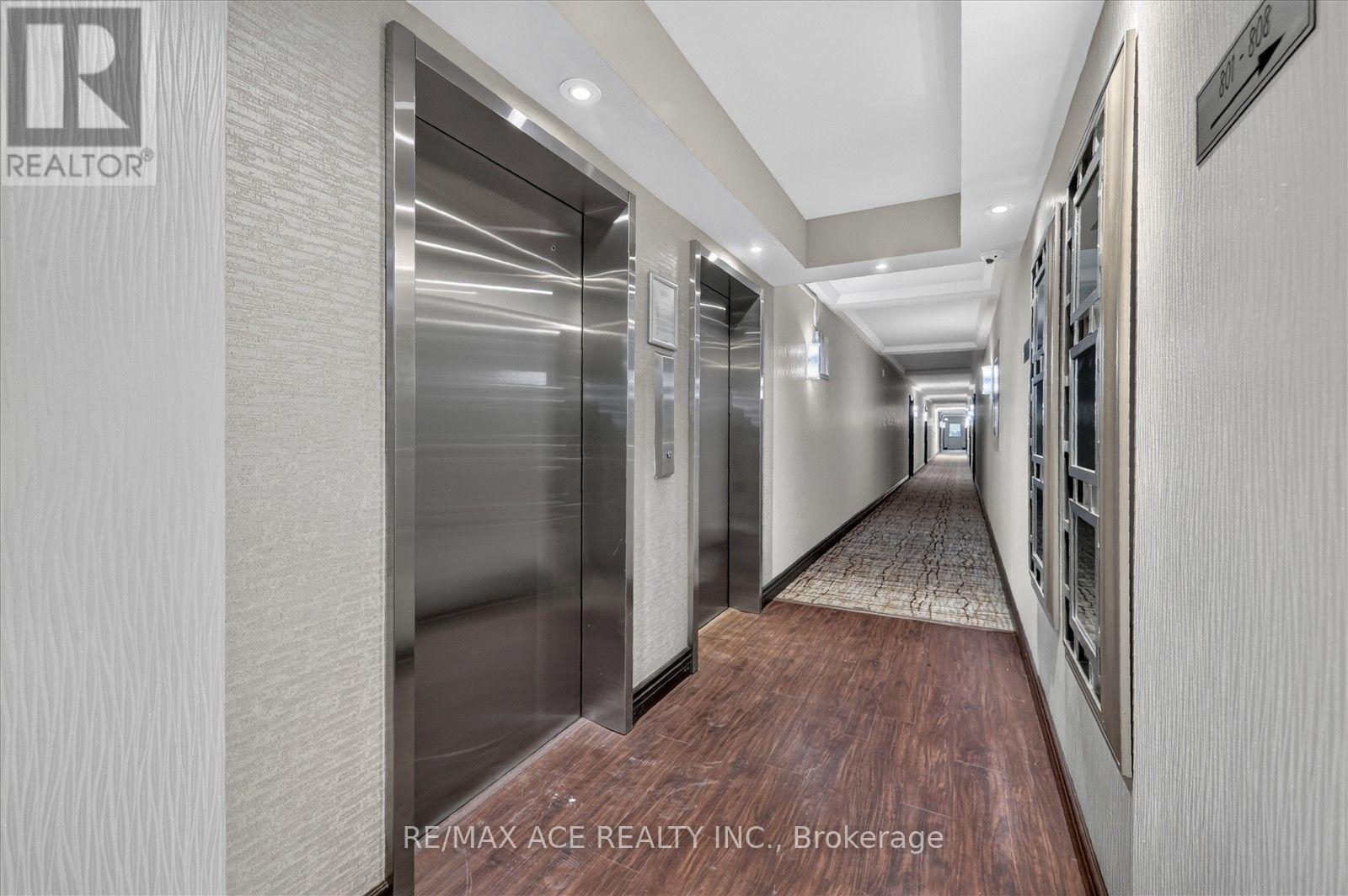 803 - 2 Glamorgan Avenue, Toronto, Ontario  M1P 2M8 - Photo 14 - E13802210