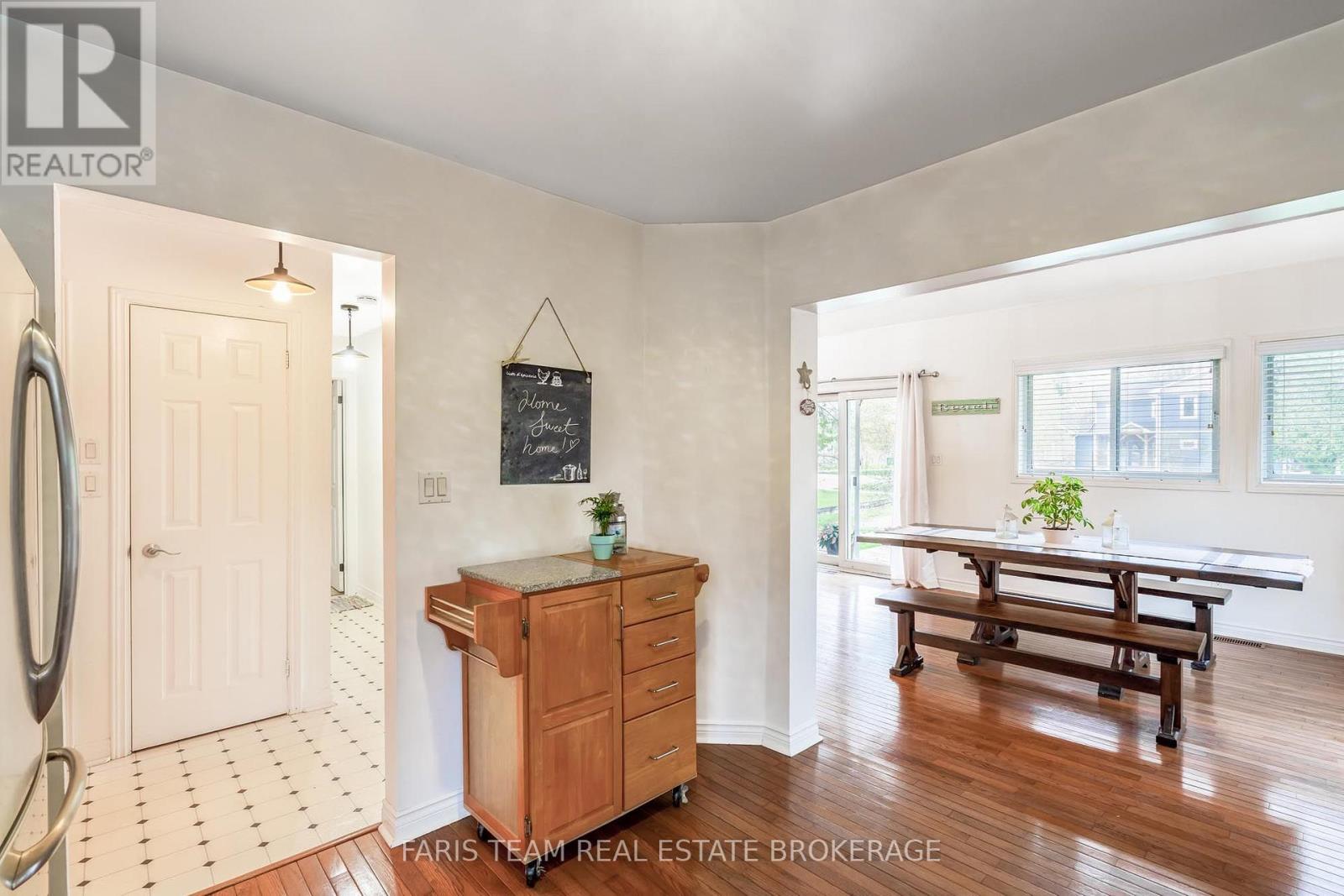2720 Ireton Street, Innisfil, Ontario  L9S 2J2 - Photo 6 - N13802072