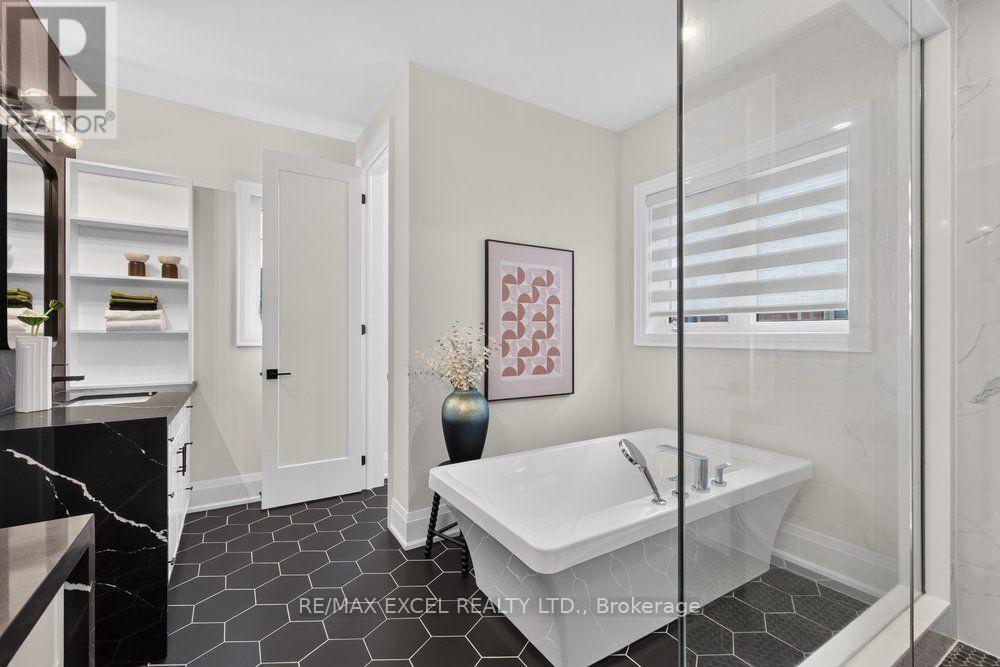 17 Cinquefoil Street, Richmond Hill, Ontario  L4E 1J9 - Photo 35 - N13802110