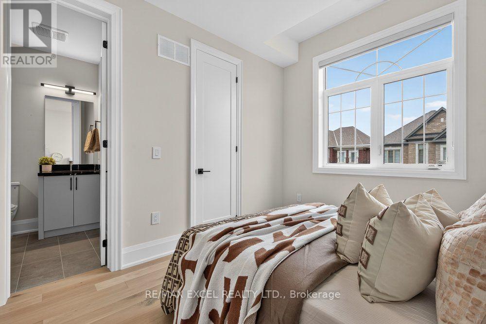 17 Cinquefoil Street, Richmond Hill, Ontario  L4E 1J9 - Photo 39 - N13802110