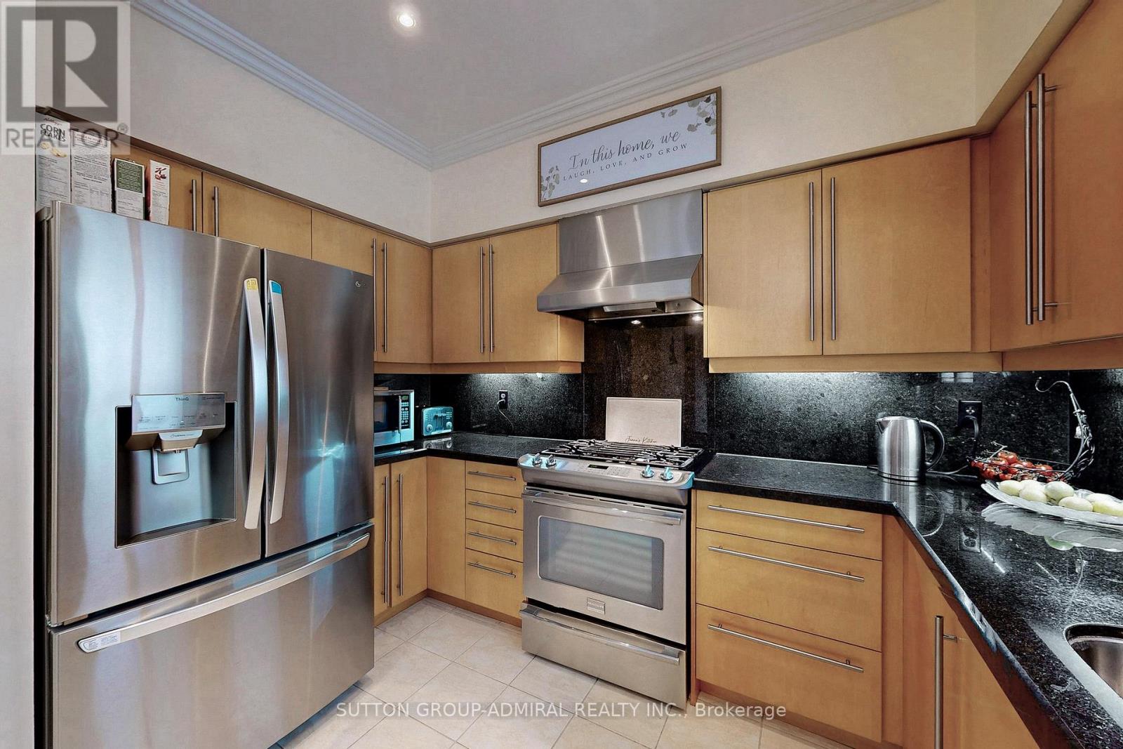 66 Tuscana Boulevard, Vaughan, Ontario  L4K 5J5 - Photo 10 - N13802134