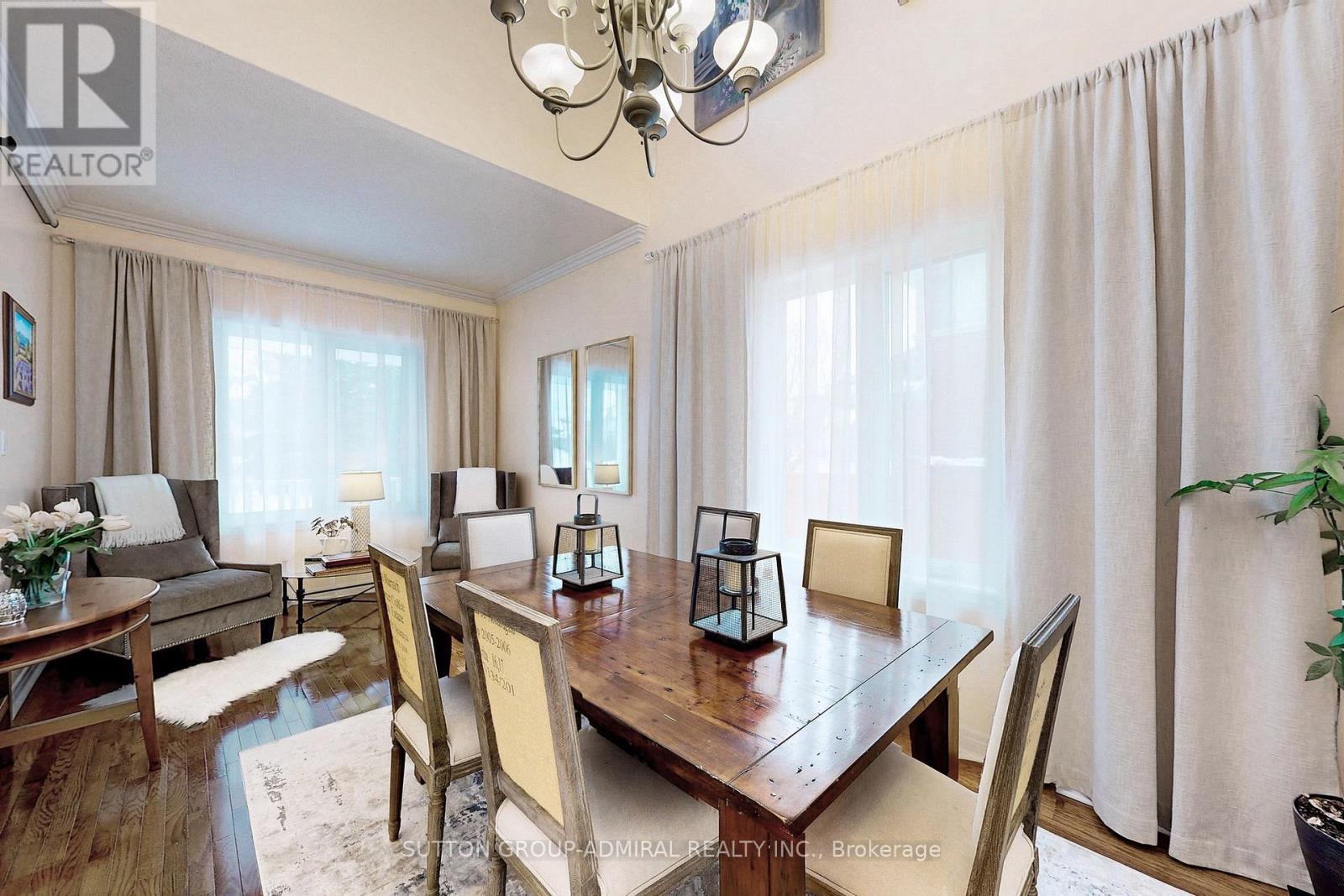 66 Tuscana Boulevard, Vaughan, Ontario  L4K 5J5 - Photo 2 - N13802134