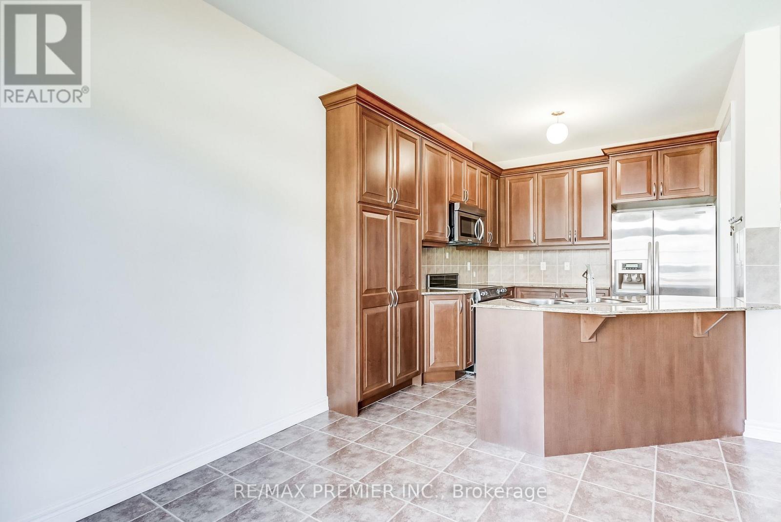 246 Hansard Drive, Vaughan, Ontario  L4H 0W1 - Photo 18 - N13802140