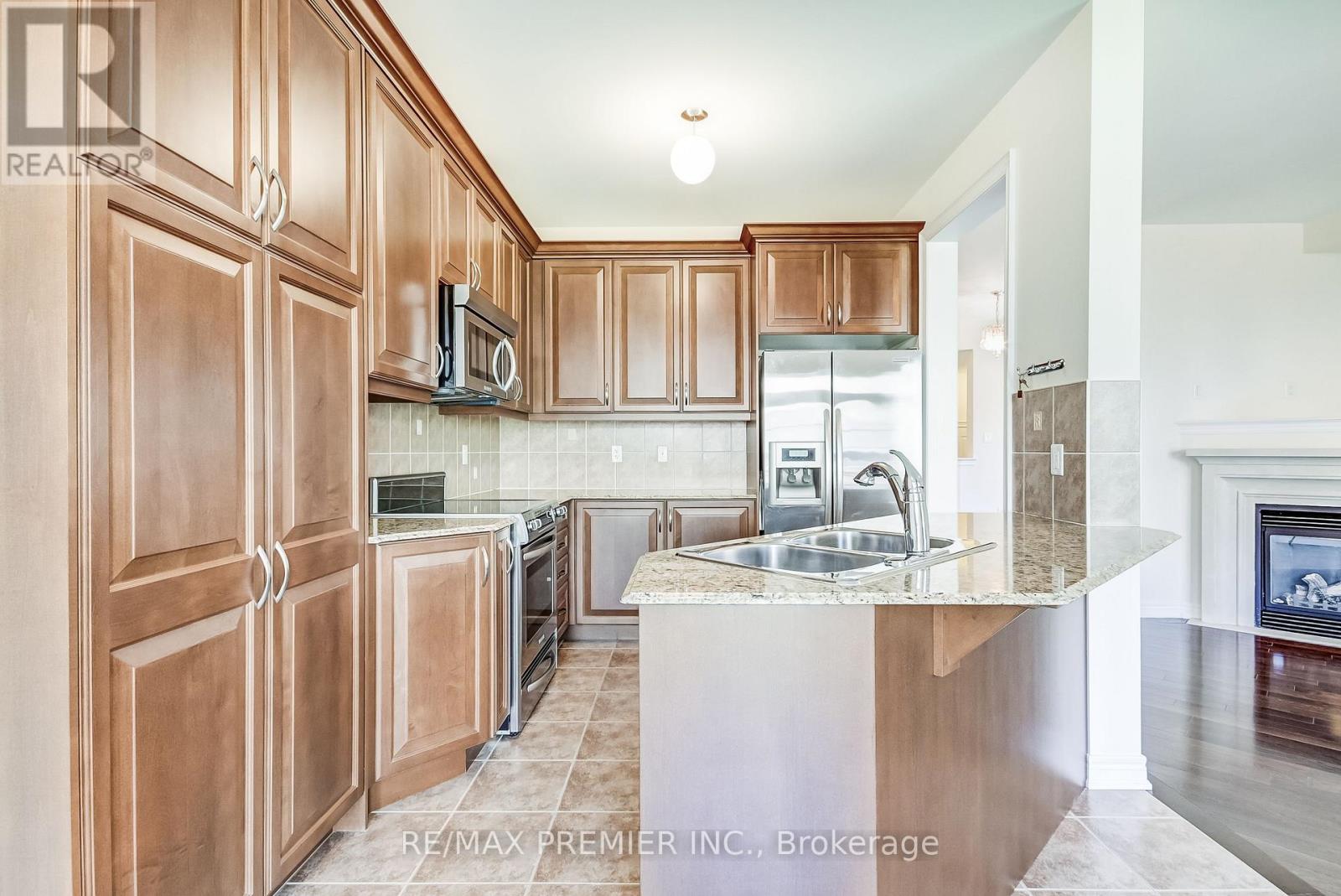 246 Hansard Drive, Vaughan, Ontario  L4H 0W1 - Photo 19 - N13802140