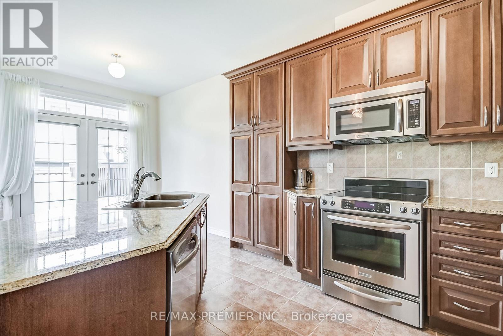 246 Hansard Drive, Vaughan, Ontario  L4H 0W1 - Photo 20 - N13802140