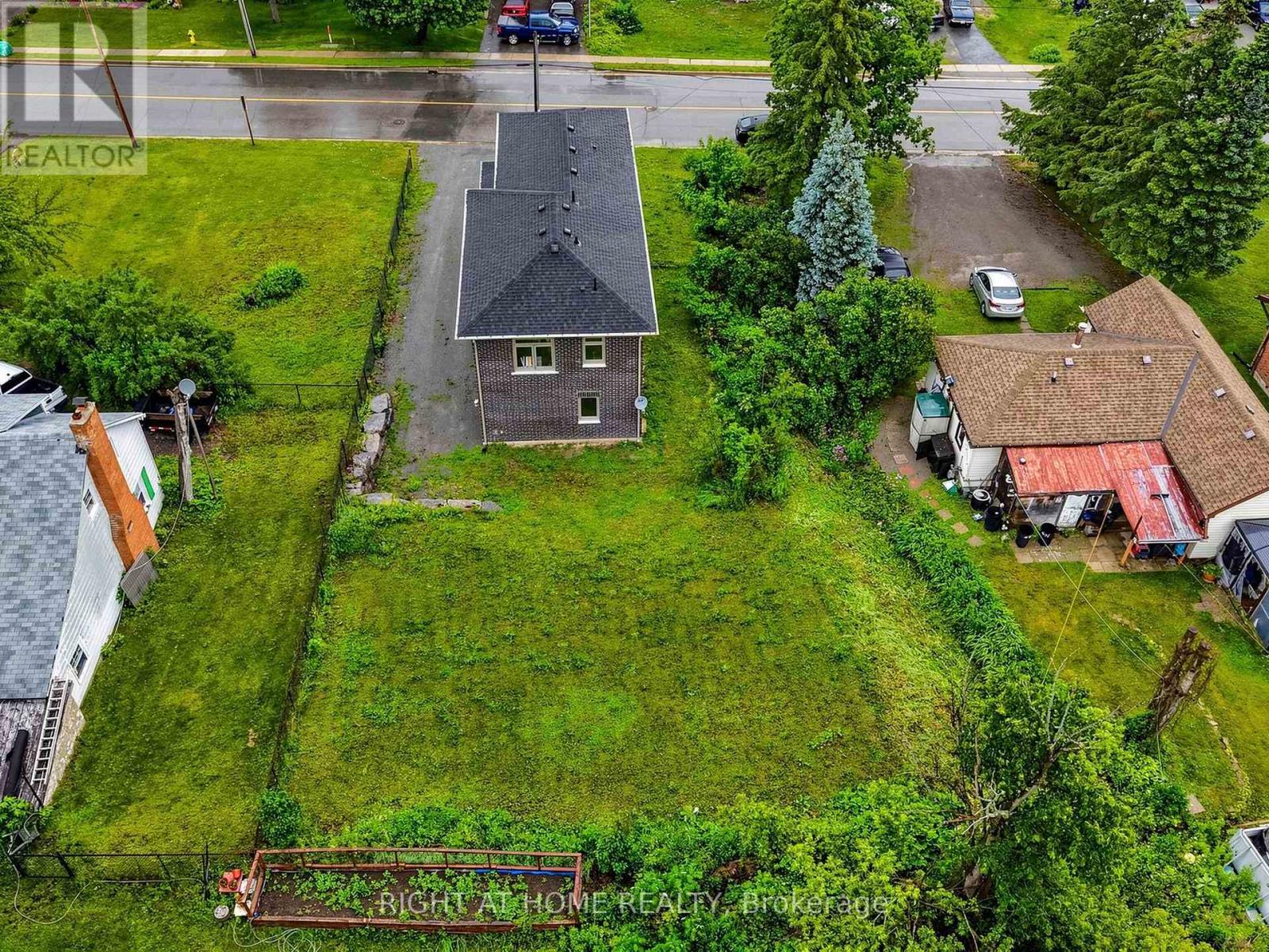 637 Simcoe Street, Brock, Ontario  L0K 1A0 - Photo 23 - N13802256
