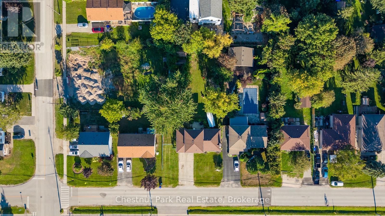 301 Spruce Street, Collingwood, Ontario  L9Y 3H2 - Photo 6 - S13802206