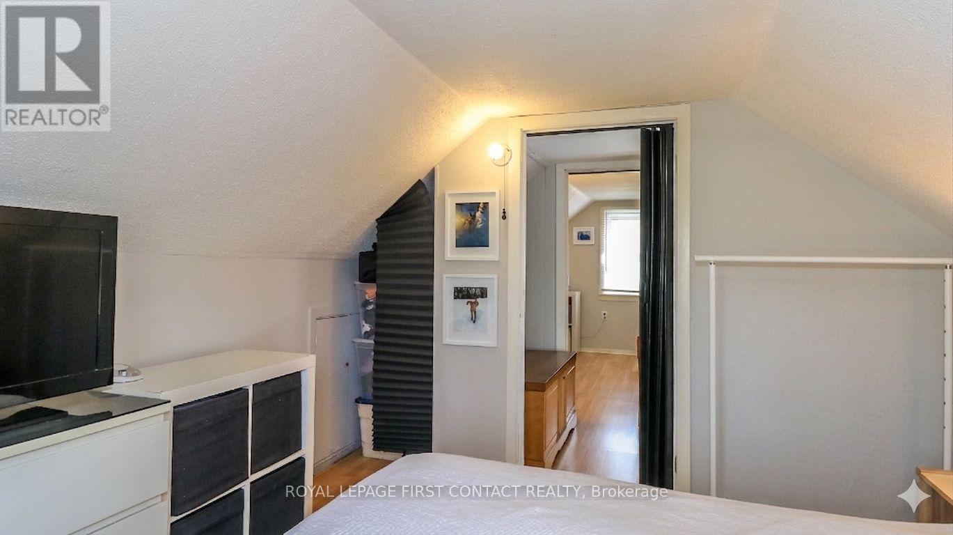 181 Napier Street, Barrie, Ontario  L4M 1W9 - Photo 25 - S13802164