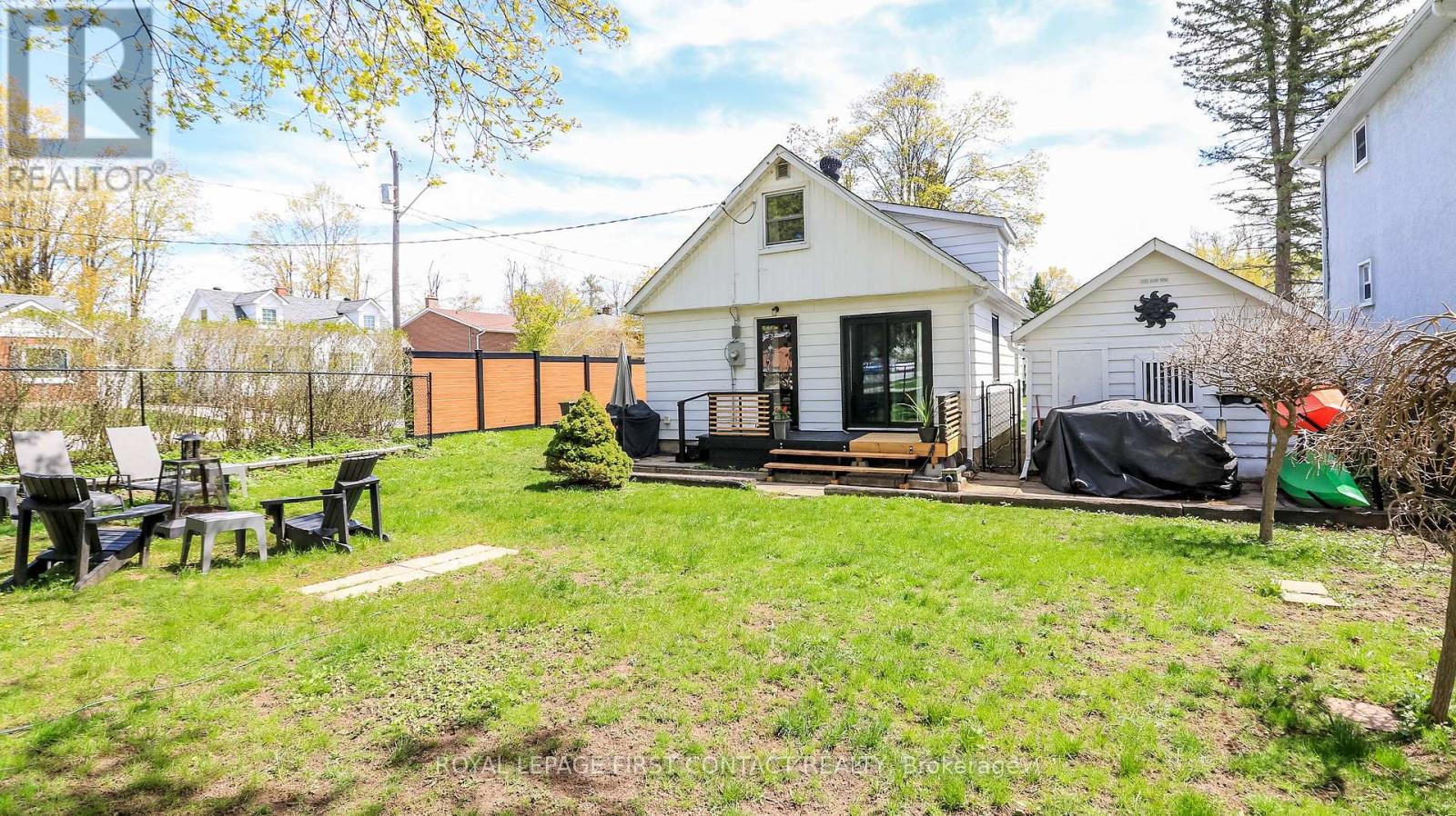 181 Napier Street, Barrie, Ontario  L4M 1W9 - Photo 37 - S13802164