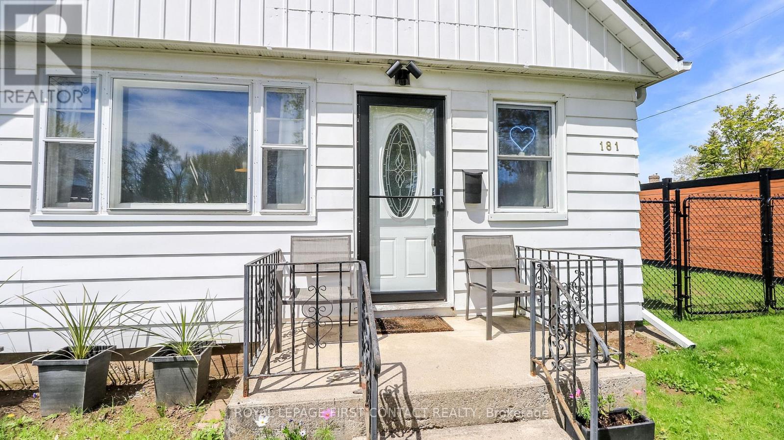 181 Napier Street, Barrie, Ontario  L4M 1W9 - Photo 6 - S13802164