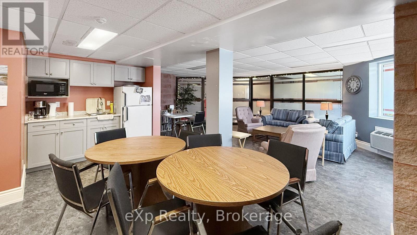 604 - 536 11th Avenue, Hanover, Ontario N4N 2S4 - Photo 5 - X13802130