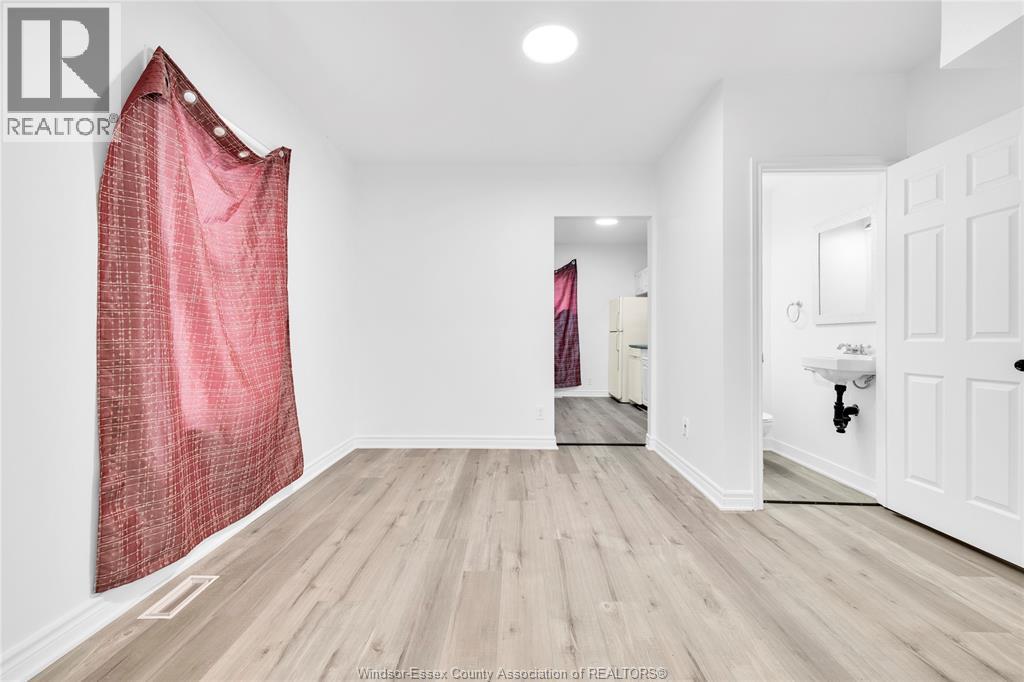 430-432 Campbell, Windsor, Ontario  N9B 2H4 - Photo 6 - 26022988