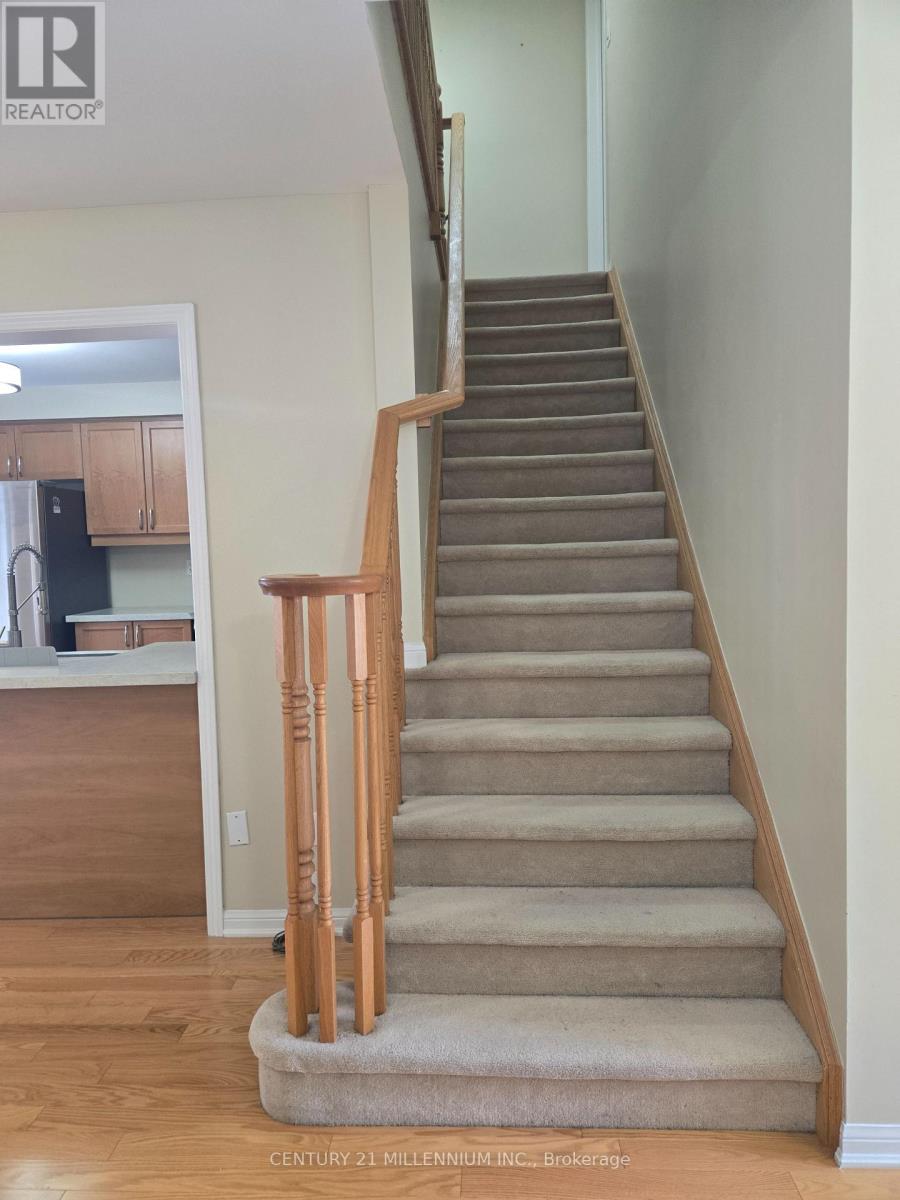 828 Herman Way, Milton, Ontario  L9T 7B1 - Photo 12 - W13802086