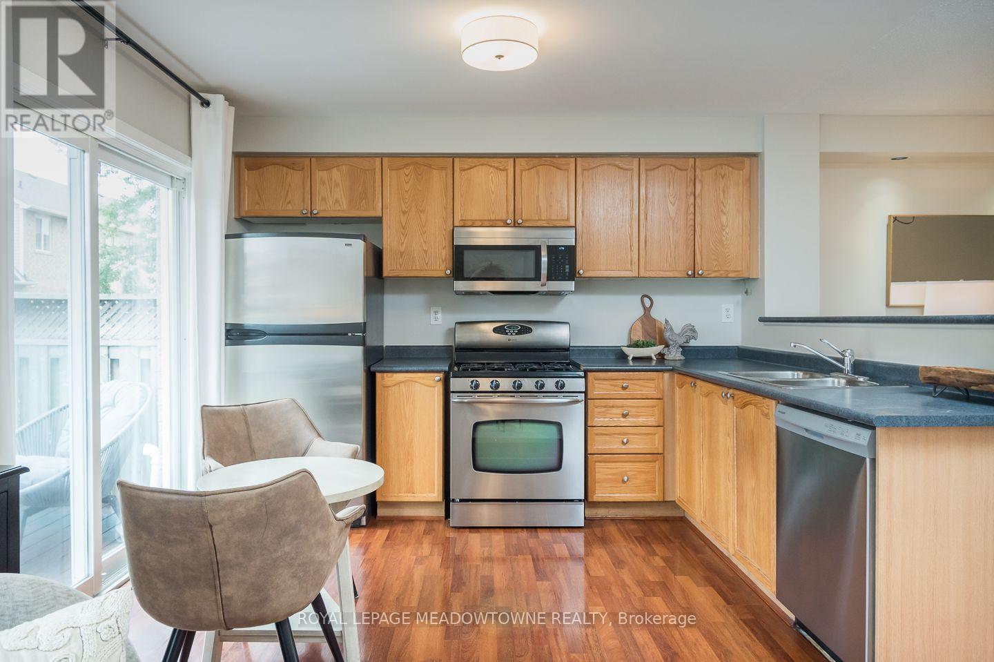 415 Bundy Drive, Milton, Ontario  L9T 5N7 - Photo 17 - W13802104