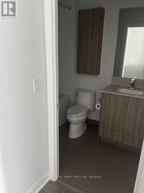 319 - 430 SQUARE ONE DRIVE, mississauga (creditview), Ontario
