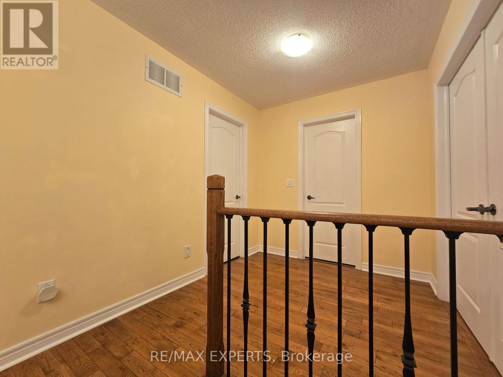48 Dunvegan Crescent, Brampton (Fletcher's Meadow), Ontario  L7A 2Y2 - Photo 18 - W13802120