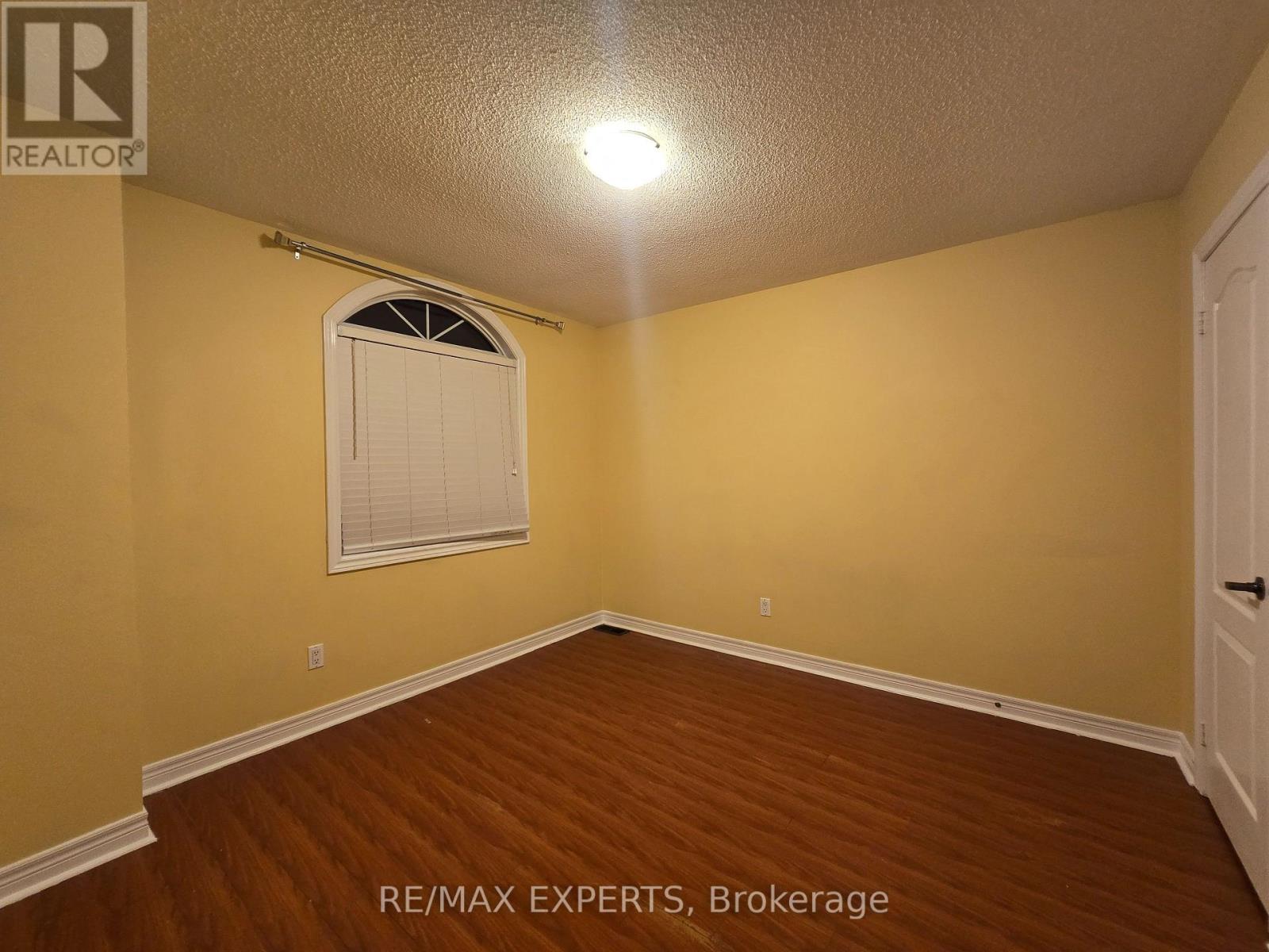 48 Dunvegan Crescent, Brampton (Fletcher's Meadow), Ontario  L7A 2Y2 - Photo 21 - W13802120