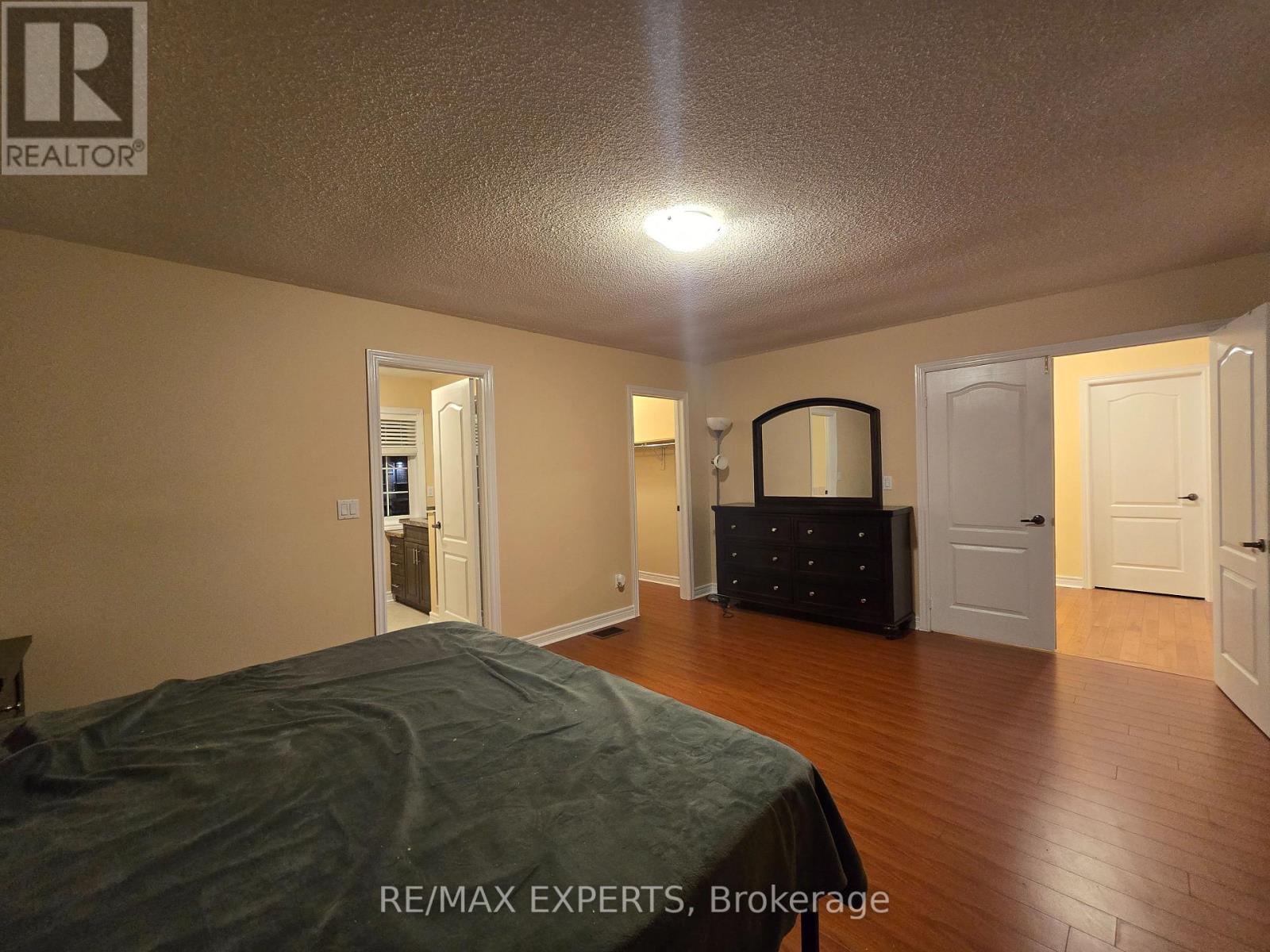 48 Dunvegan Crescent, Brampton (Fletcher's Meadow), Ontario  L7A 2Y2 - Photo 25 - W13802120