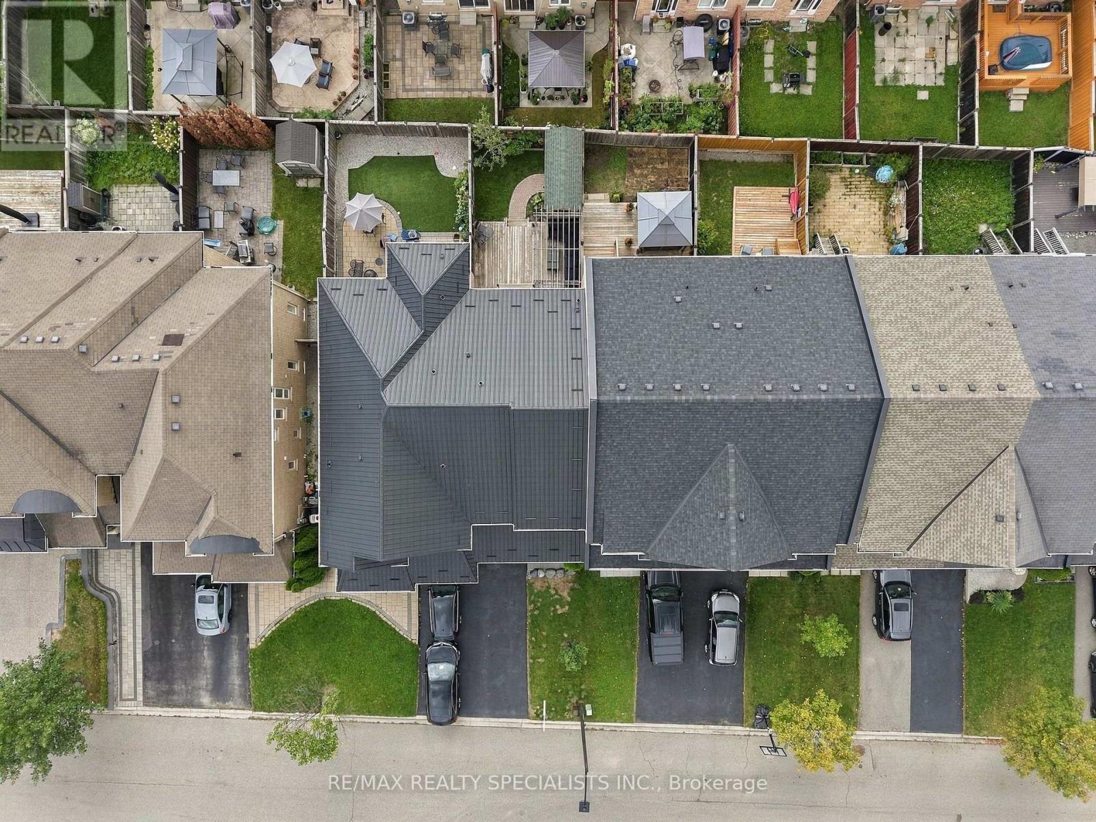 766 Sugden Terrace, Milton (Wi Willmott), Ontario  L9T 8K2 - Photo 4 - W13802154