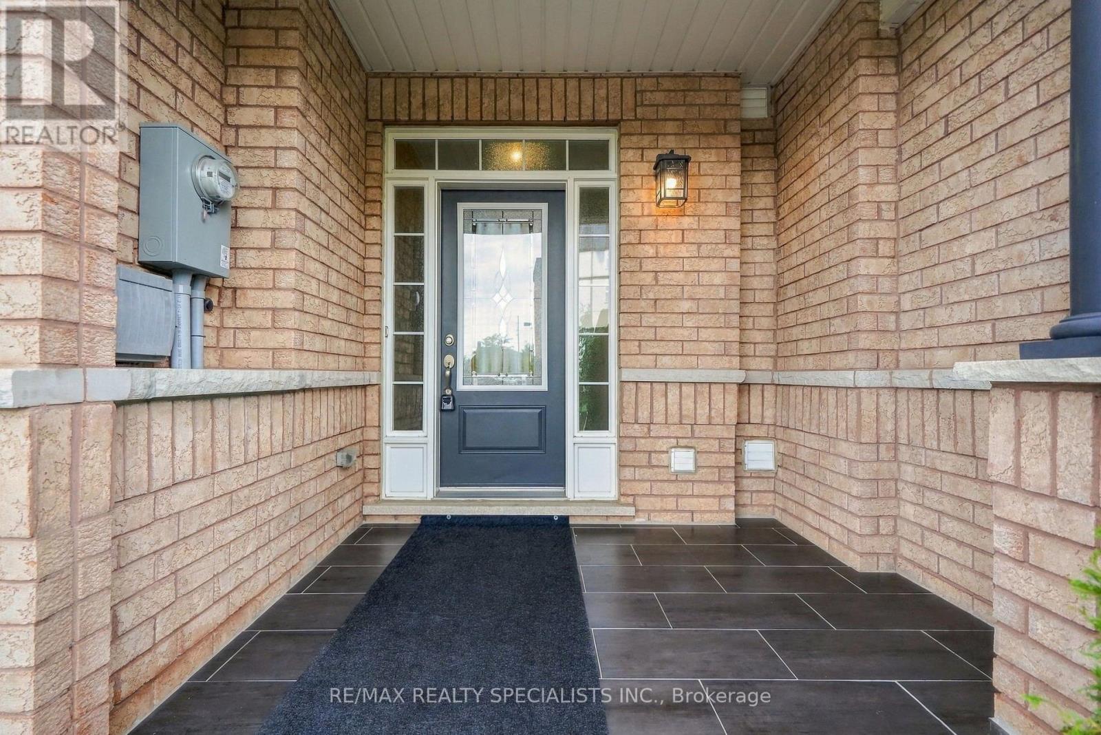 766 Sugden Terrace, Milton (Wi Willmott), Ontario  L9T 8K2 - Photo 5 - W13802154