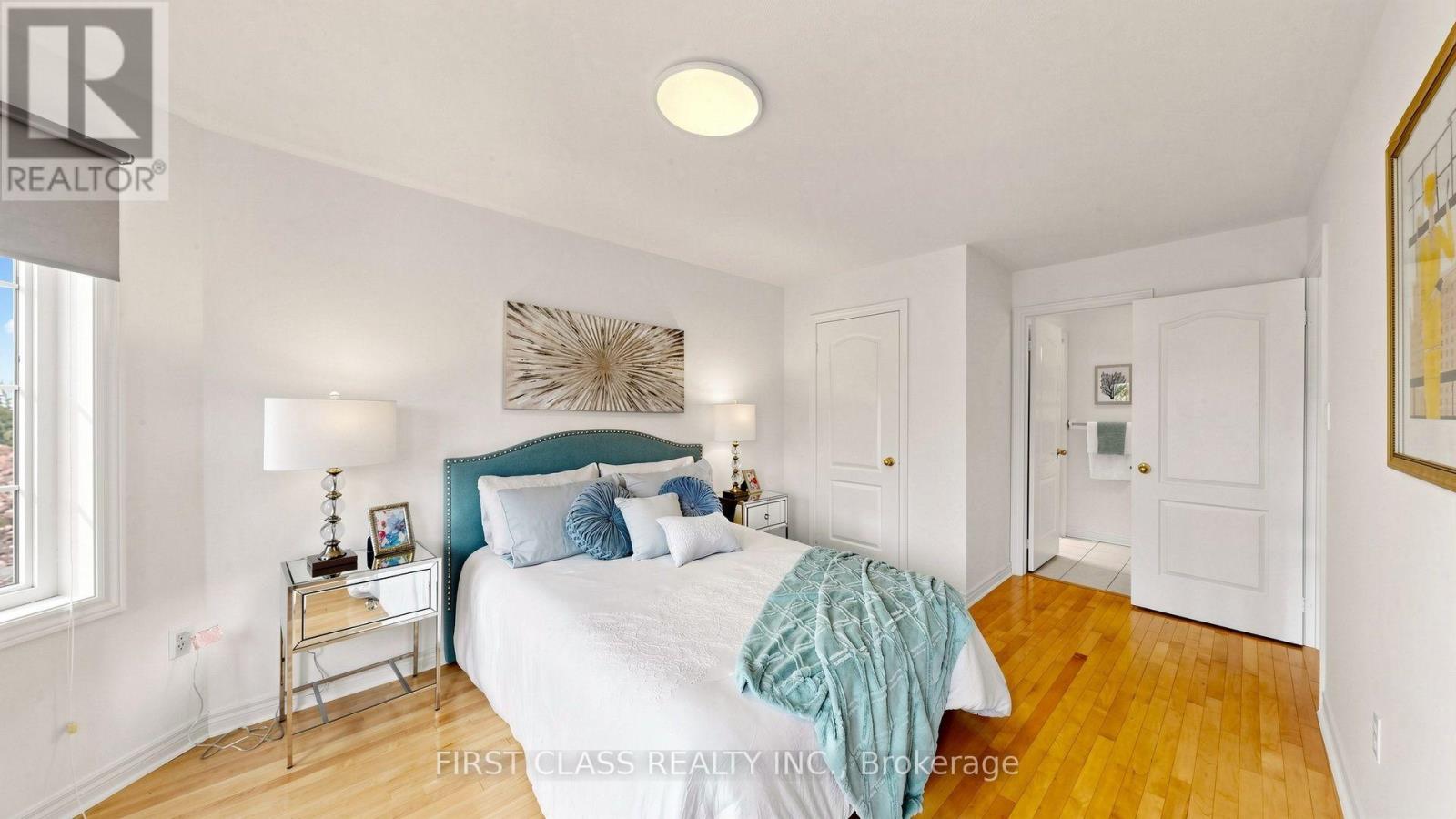 3292 Topeka Drive, Mississauga, Ontario  L5M 7V1 - Photo 36 - W13802158