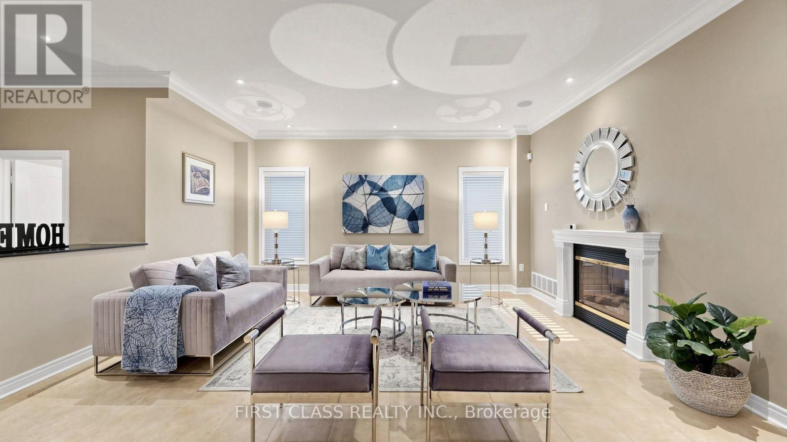3292 Topeka Drive, Mississauga, Ontario  L5M 7V1 - Photo 8 - W13802158