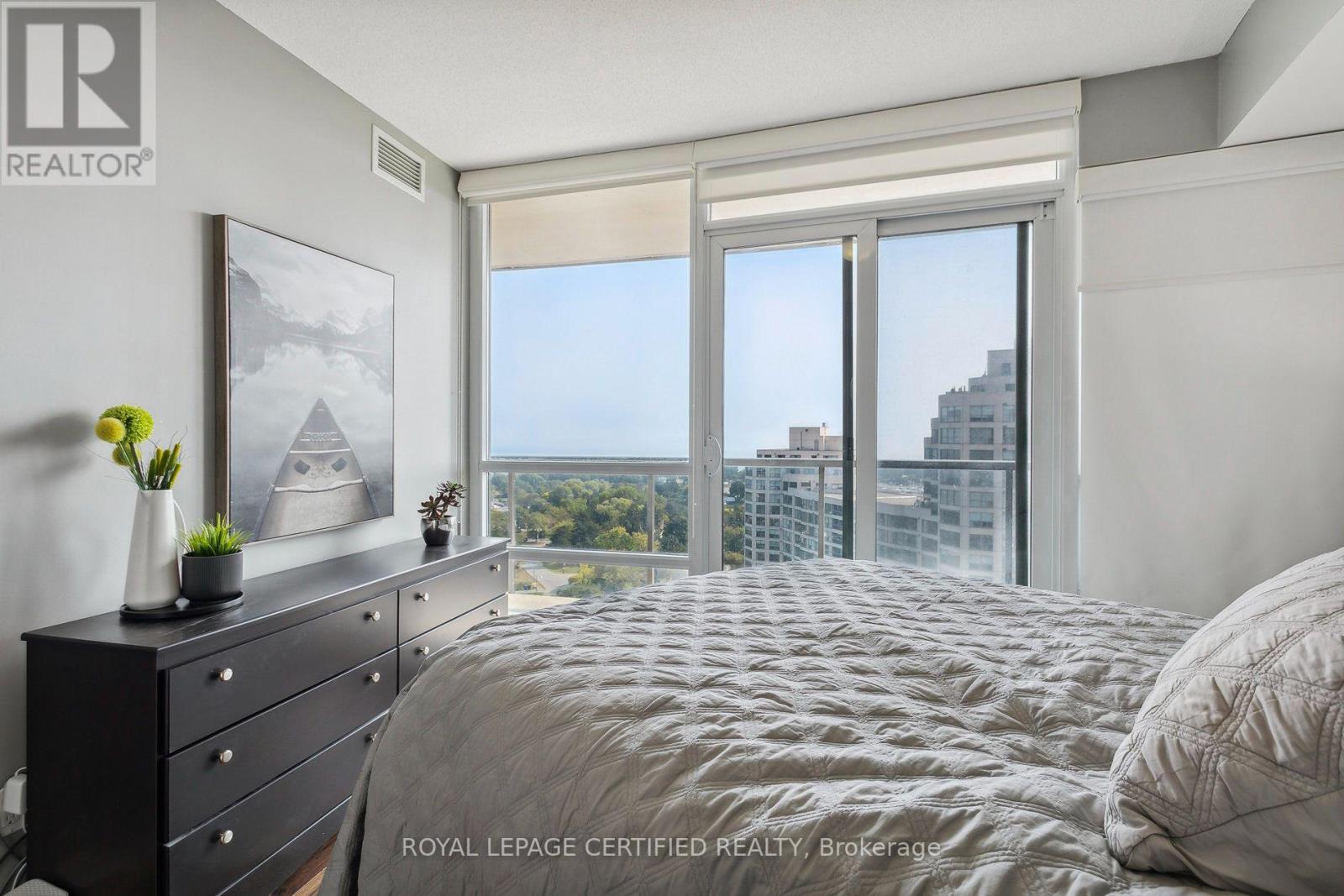 1208 - 2240 Lakeshore W Boulevard, Toronto (Mimico), Ontario  M8V 0B1 - Photo 14 - W13802174