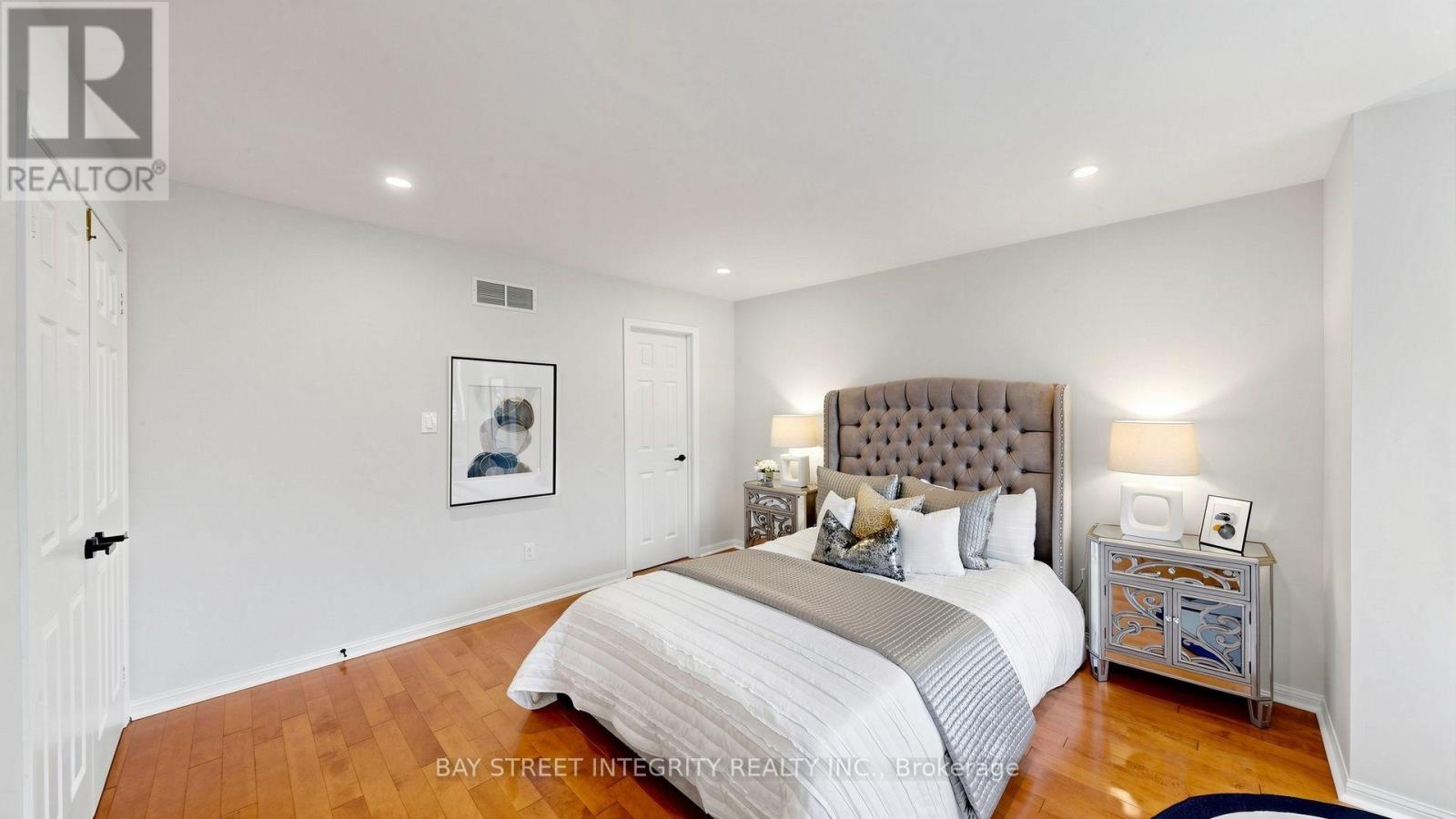 2048 Elmgrove Road, Oakville, Ontario  L6M 4Y5 - Photo 27 - W13802226