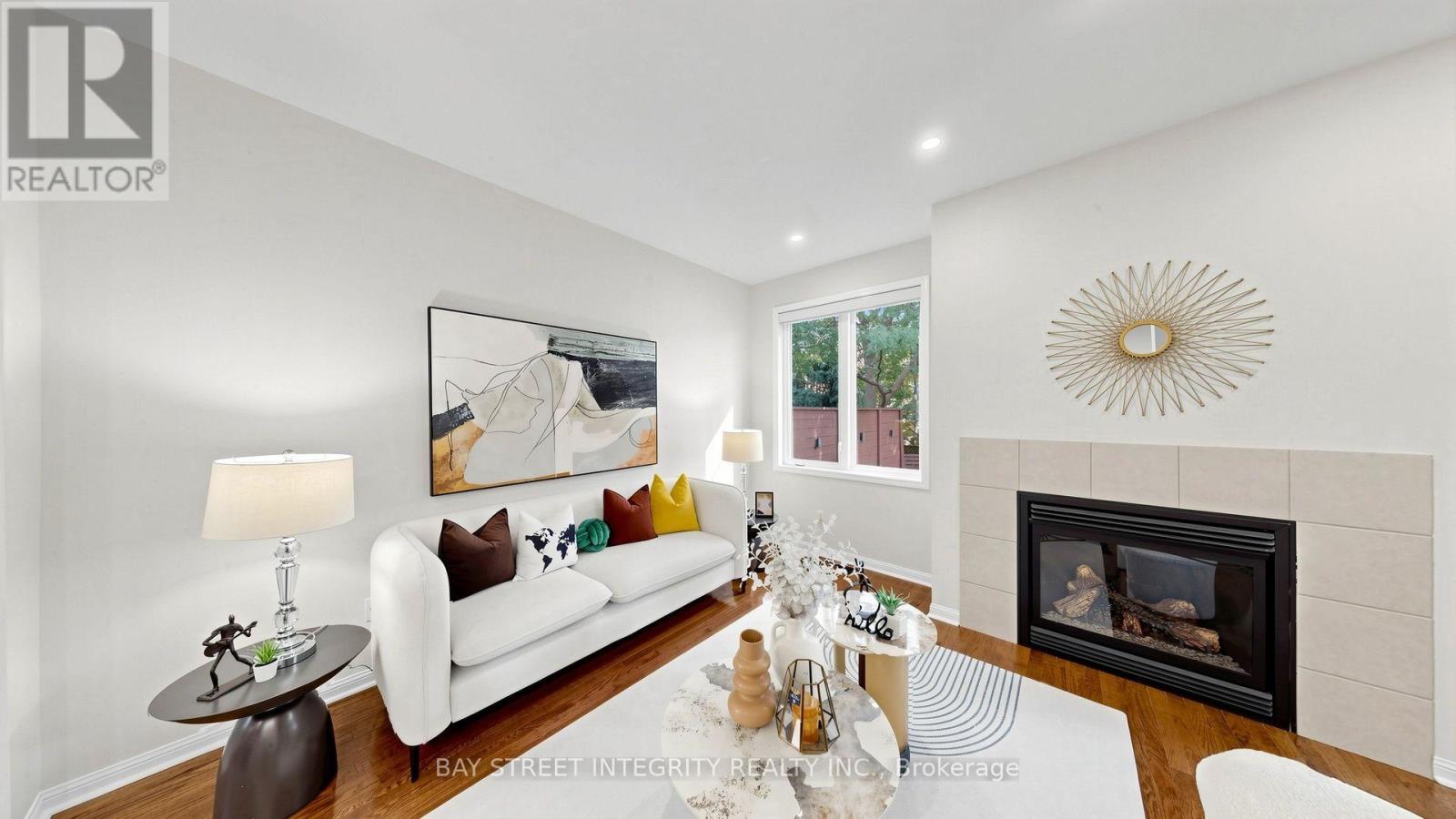 2048 Elmgrove Road, Oakville, Ontario  L6M 4Y5 - Photo 6 - W13802226